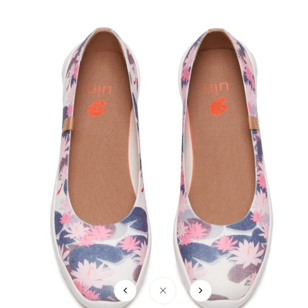 UIN womens flats Floral